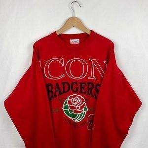 WISCONSIN BADGERS OVERSIZED SWEATSHIRT IN RED